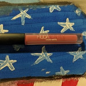 NEW Huda Beauty Liquid Matte Lipstick- Gossip Girl